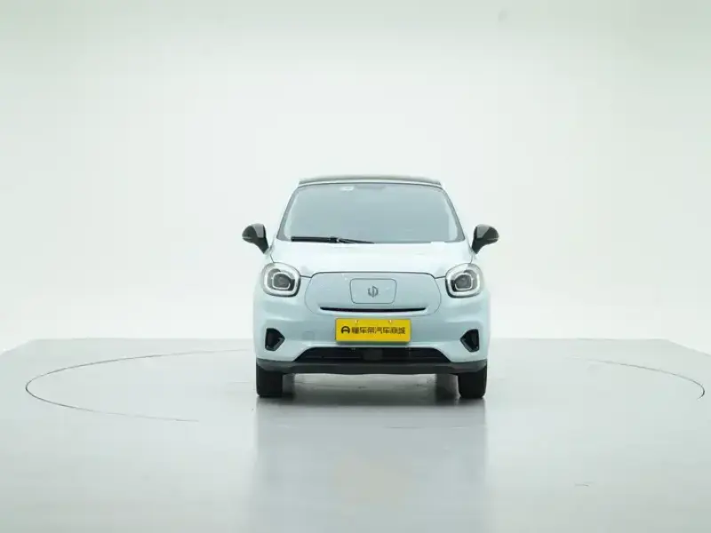 2025 Leapmotor T03 с пробегом 19 300 км