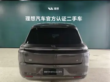 2024 Li Auto (Lixiang) L8 с пробегом 36 000 км
