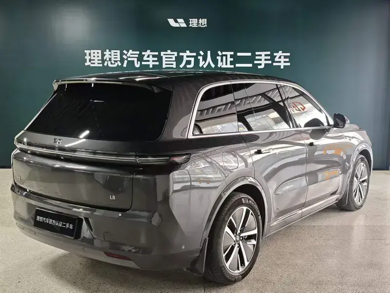 2024 Li Auto (Lixiang) L8 с пробегом 36 000 км