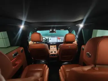 2024 Li Auto (Lixiang) L8 с пробегом 36 000 км