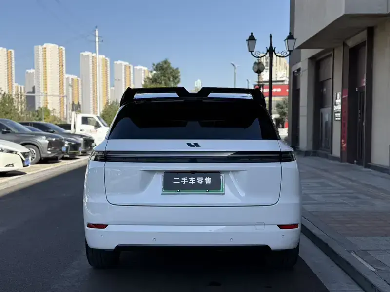 2024 Li Auto (Lixiang) L7 с пробегом 32 000 км