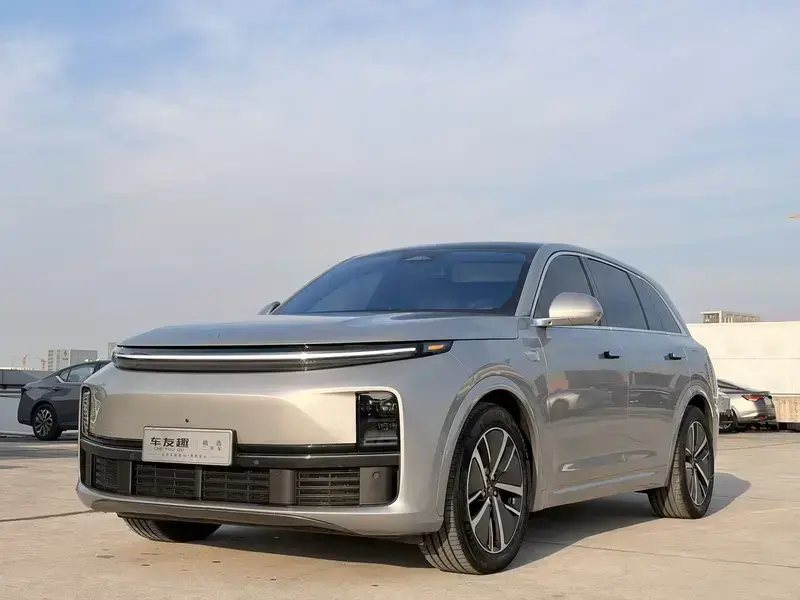 2024 Li Auto (Lixiang) L7 с пробегом 80 000 км