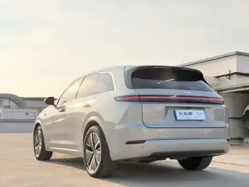 2024 Li Auto (Lixiang) L7 с пробегом 80 000 км