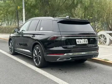 2024 Lincoln Aviator с пробегом 16 000 км