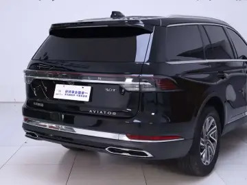 2024 Lincoln Aviator с пробегом 20 800 км