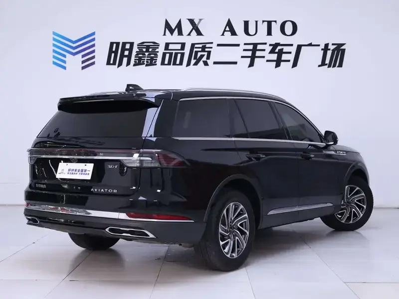 2024 Lincoln Aviator с пробегом 20 800 км
