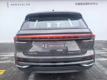 2026 Lincoln Nautilus с пробегом 15 800 км