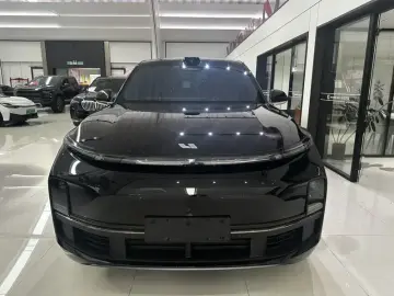 2024 Li Auto (Lixiang) L9 с пробегом 26 000 км
