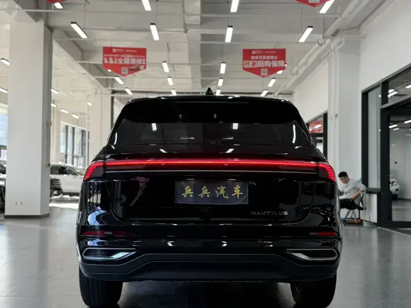 2023 Lincoln Nautilus с пробегом 70 000 км