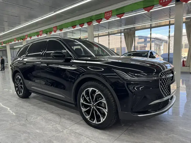 2023 Lincoln Nautilus с пробегом 63 000 км