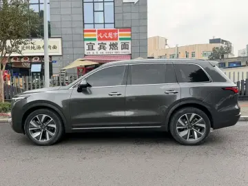 2021 Li Auto (Lixiang) One с пробегом 40 000 км