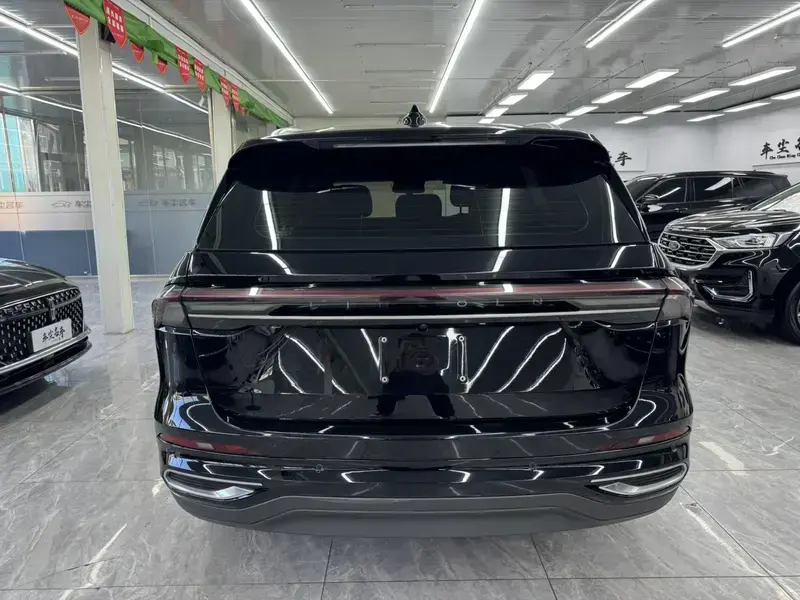 2023 Lincoln Nautilus с пробегом 63 000 км