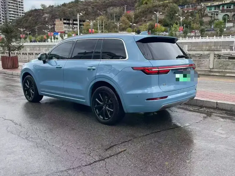 2021 Li Auto (Lixiang) One с пробегом 118 000 км