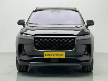 2021 Li Auto (Lixiang) One с пробегом 110 900 км