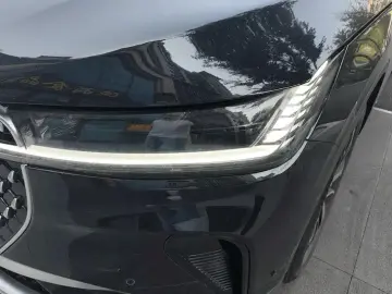 2023 Lincoln Nautilus с пробегом 43 000 км