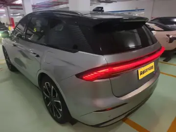 2023 Lincoln Nautilus с пробегом 43 600 км