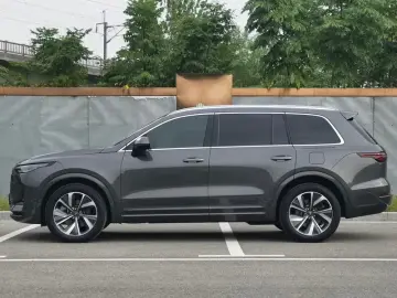 2021 Li Auto (Lixiang) One с пробегом 93 000 км