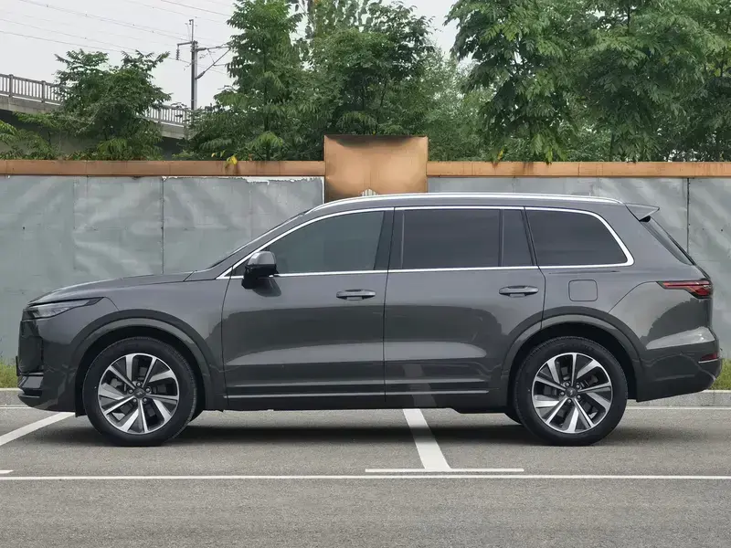 2021 Li Auto (Lixiang) One с пробегом 93 000 км