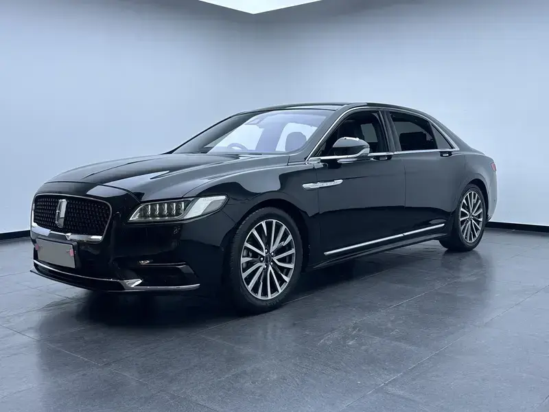 2019 Lincoln Continental с пробегом 132 000 км