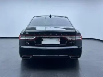 2019 Lincoln Continental с пробегом 132 000 км