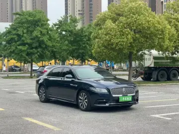 2017 Lincoln Continental с пробегом 44 600 км