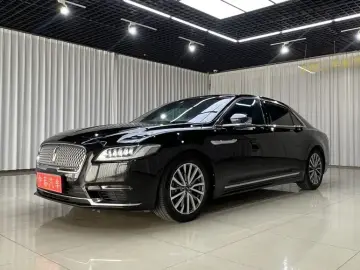 2017 Lincoln Continental с пробегом 188 000 км