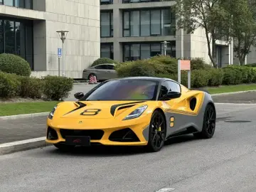 2022 Lotus Emira с пробегом 9 800 км