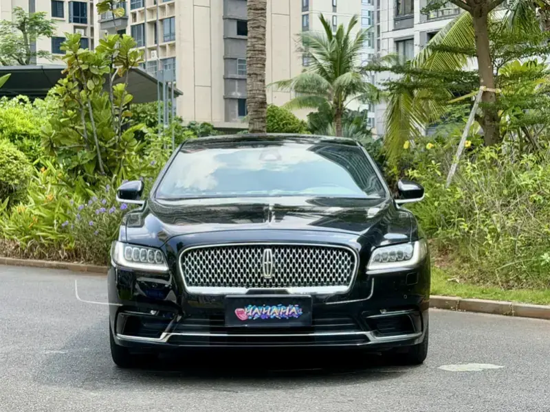 2018 Lincoln Continental с пробегом 71 000 км