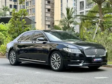 2018 Lincoln Continental с пробегом 71 000 км