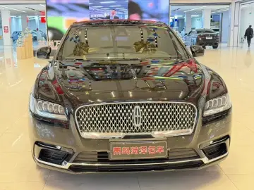 2017 Lincoln Continental с пробегом 110 000 км
