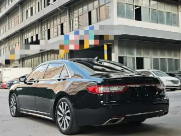 2018 Lincoln Continental с пробегом 93 000 км