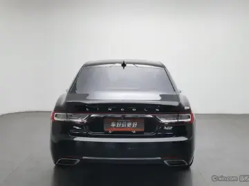 2019 Lincoln Continental с пробегом 122 100 км