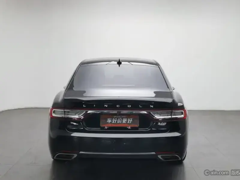 2019 Lincoln Continental с пробегом 122 100 км