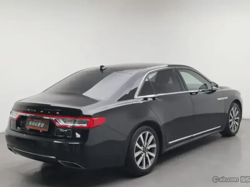 2019 Lincoln Continental с пробегом 122 100 км