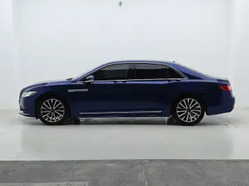2017 Lincoln Continental с пробегом 95 300 км