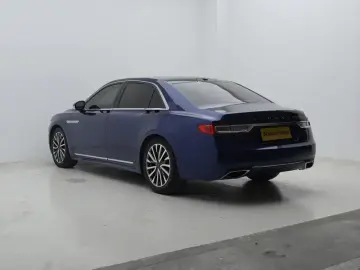 2017 Lincoln Continental с пробегом 95 300 км