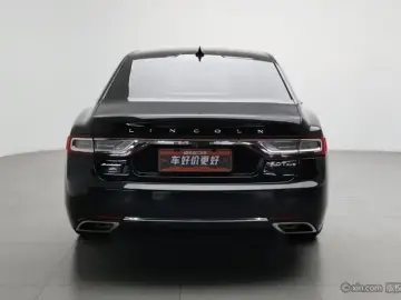 2017 Lincoln Continental с пробегом 106 600 км