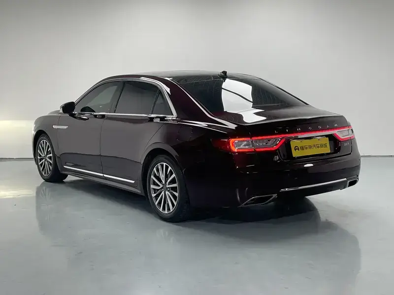2018 Lincoln Continental с пробегом 56 500 км