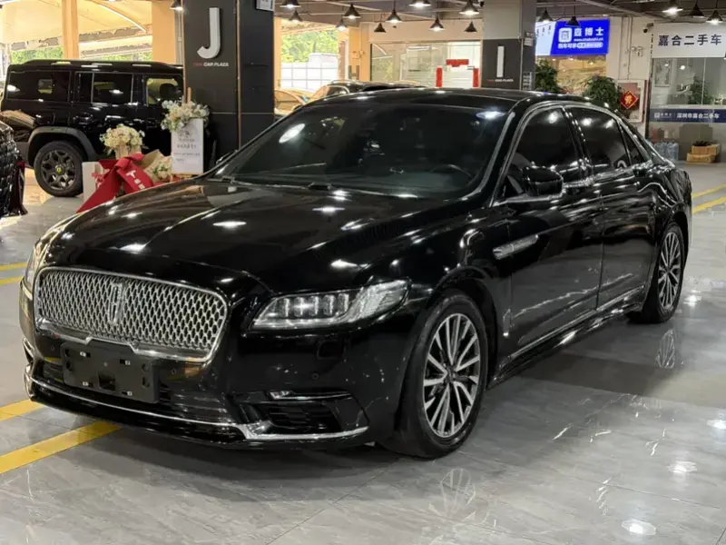 2017 Lincoln Continental с пробегом 55 000 км