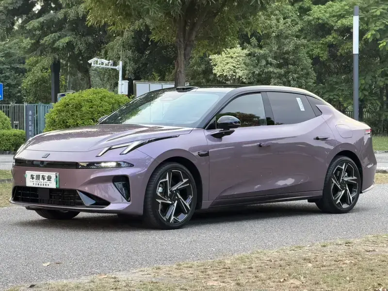 2026 Lynk & Co 07 с пробегом 11 000 км