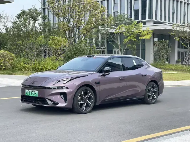 2026 Lynk & Co 07 с пробегом 12 000 км