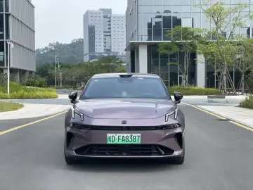 2026 Lynk & Co 07 с пробегом 12 000 км