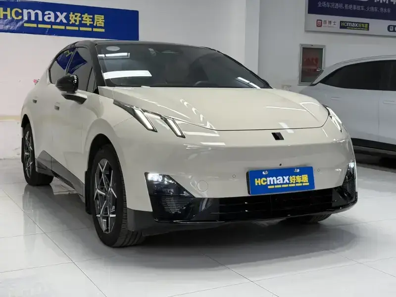 2025 Lynk & Co Z20 с пробегом 20 000 км