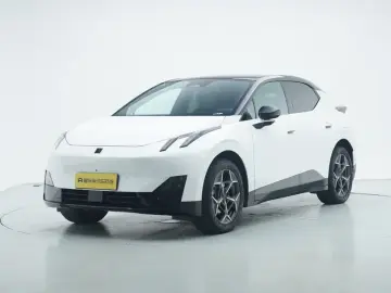 Lynk & Co Z20