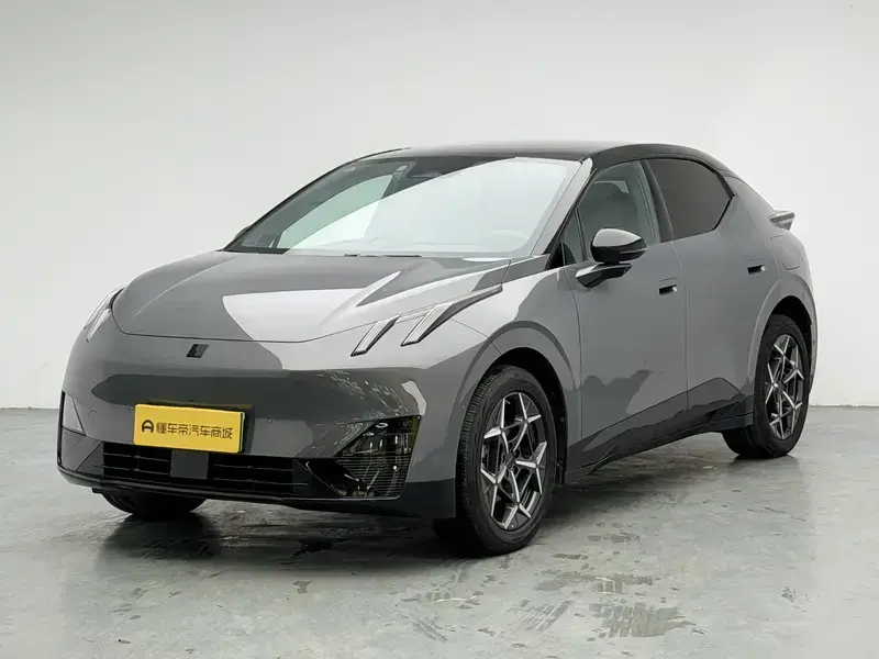 2025 Lynk & Co Z20 с пробегом 17 500 км