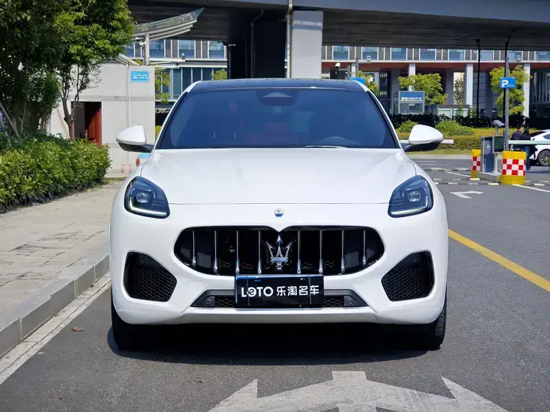 2023 Maserati Grecale с пробегом 32 000 км