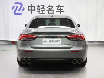 2021 Maserati Quattroporte с пробегом 24 000 км
