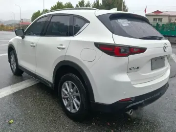 2024 Mazda CX-5 с пробегом 18 000 км