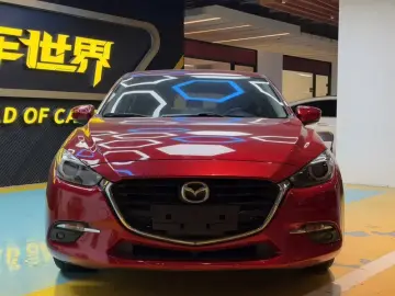 2017 Mazda Axela с пробегом 67 000 км