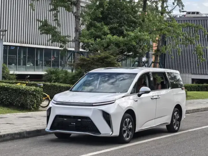 2024 Maxus MIFA 9 с пробегом 26 000 км